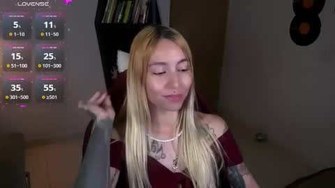 I AM JENN  online show from 25, 10, 2025