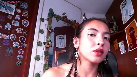 Snapshot of saucy_zaren chatting on 14, 12, 2024 Zaren online show from 14, 12, 2024