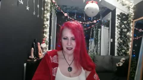 SaucySky online show from 25, 12, 2024