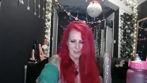 SaucySky online show from 28, 12, 2024