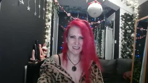SaucySky online show from 29, 12, 2024