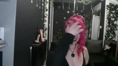 SaucySky online show from 12, 1, 2026