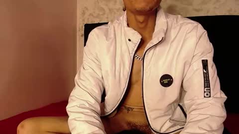 SavageLover  online show from 6, 11, 2025