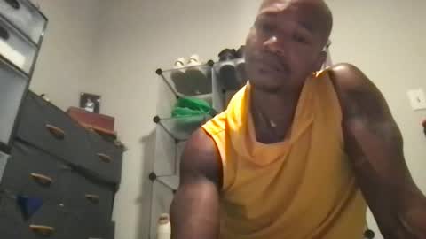 Snapshot of savagexxxking chatting on 14, 10, 2025 SavagexxxKing online show from 14, 10, 2025