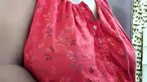 Snapshot of savita0969 chatting on 18, 11, 2025 Anjali online show from 18, 11, 2025