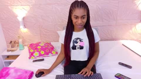 savory_pussy18 online show from 27, 9, 2025