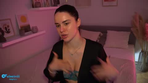 Snapshot of savvage_play chatting on 26, 2, 2025 Naomi online show from 26, 2, 2025