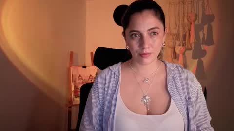 Venus online show from 4, 11, 2025