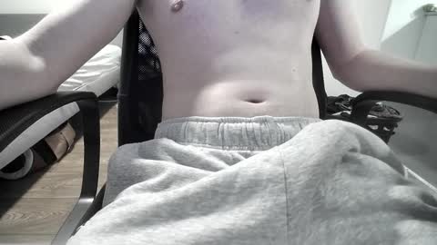 Snapshot of scandi_cock chatting on 20, 2, 2025 scandi_cock online show from 20, 2, 2025