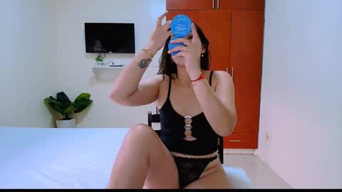 scarlett. online show from 30, 11, 2025