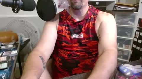 Snapshot of scarecrow2wm chatting on 24, 9, 2025 Kent Clark online show from 24, 9, 2025