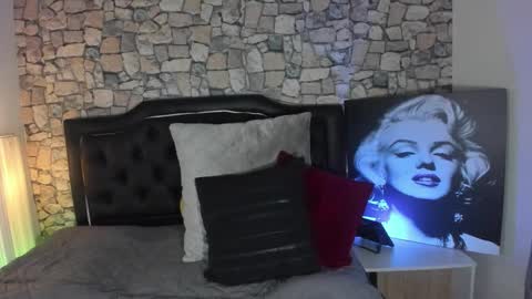 Snapshot of scarlat_diamond chatting on 12, 10, 2025 Scarlat Diamond online show from 12, 10, 2025