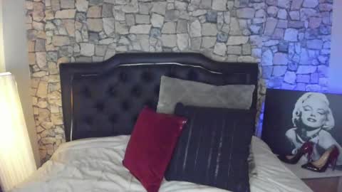 Snapshot of scarlat_diamond chatting on 27, 10, 2025 Scarlat Diamond online show from 27, 10, 2025