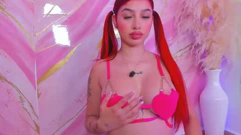 scarleett jones online show from 12, 2, 2026