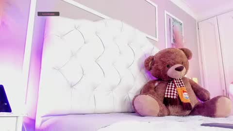 scarlet hill online show from 5, 12, 2024