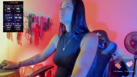 scarlet taylor kennedy online show from 22, 12, 2025