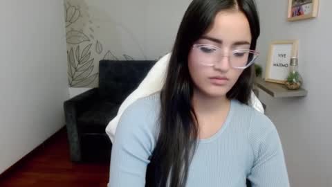 Snapshot of scarlet_rose__ chatting on 24, 2, 2025 Scarlet online show from 24, 2, 2025