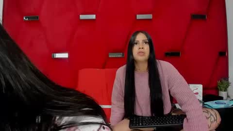 Snapshot of scarlet_rousex69 chatting on 1, 10, 2025 scarlet_rousex69 online show from 1, 10, 2025