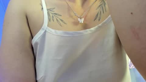 Scarlet  online show from 29, 11, 2025