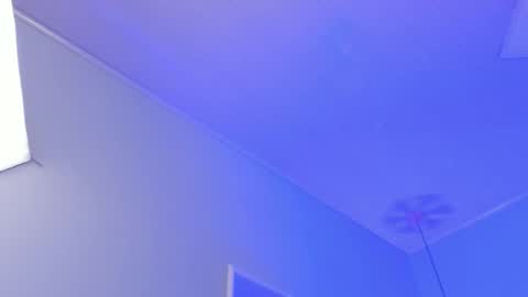 Scarlet  online show from 25, 2, 2026