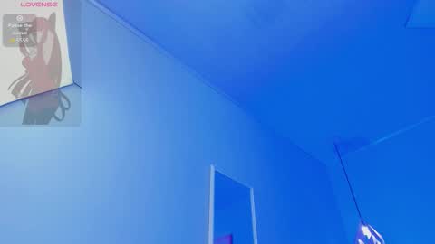 Scarlet  online show from 3, 3, 2026