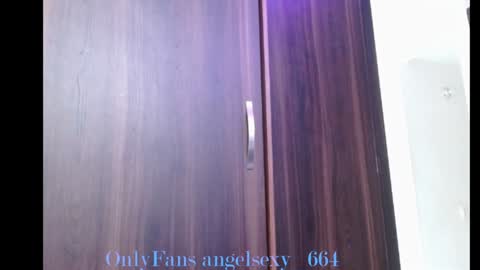 Alaia Domina online show from 7, 12, 2024