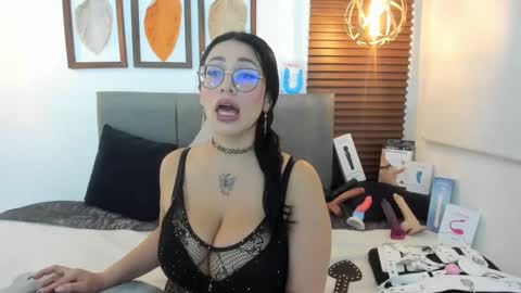 scarleth online show from 9, 1, 2025
