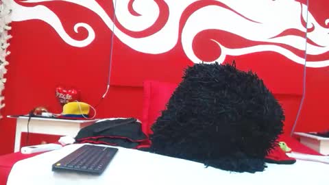 Snapshot of scarlethchannel chatting on 14, 11, 2025 Scarleth online show from 14, 11, 2025