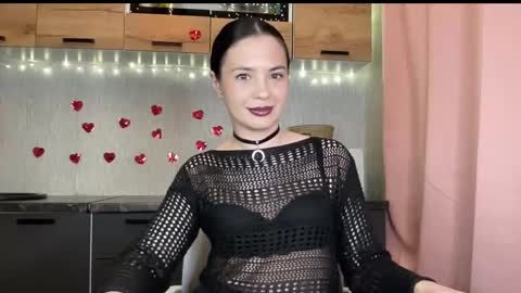 scarletpetal online show from 4, 2, 2026