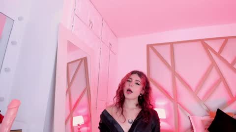 Scarlet online show from 2, 12, 2024