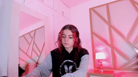 Scarlet online show from 6, 12, 2024