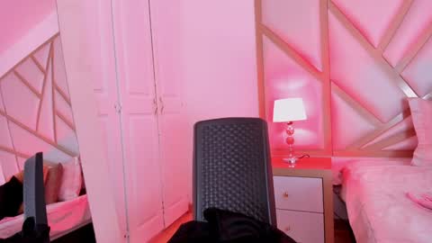 Scarlet online show from 20, 12, 2024