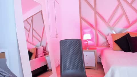 Scarlet online show from 10, 1, 2025