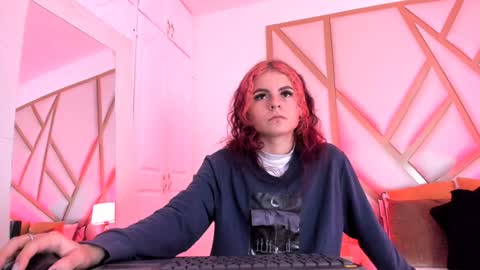 Scarlet online show from 25, 1, 2025