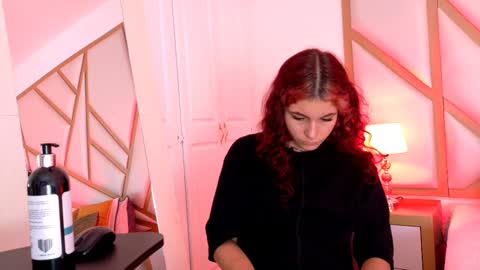 Scarlet online show from 24, 2, 2025
