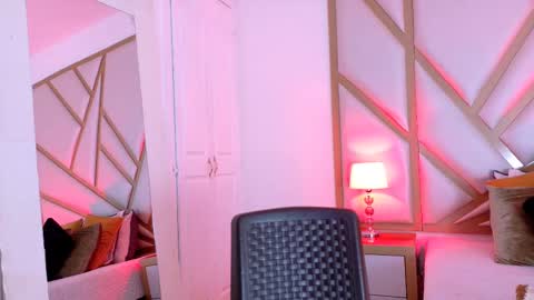 Scarlet online show from 26, 2, 2025