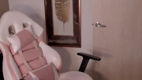 Snapshot of scarlett__baker11 chatting on 4, 12, 2024 juli online show from 4, 12, 2024