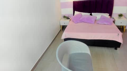 Scarlett online show from 4, 2, 2026