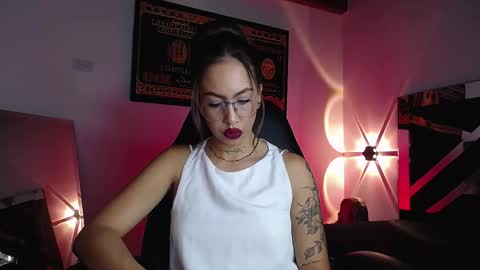 Scarlett online show from 24, 9, 2025