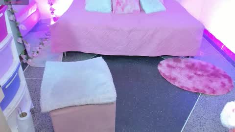 Scarlett  online show from 19, 12, 2025