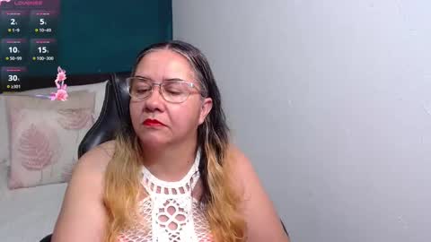 Snapshot of scarlett_duboi1 chatting on 19, 10, 2025 Scarlett online show from 19, 10, 2025