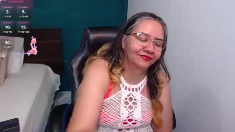 Scarlett  online show from 19, 11, 2025