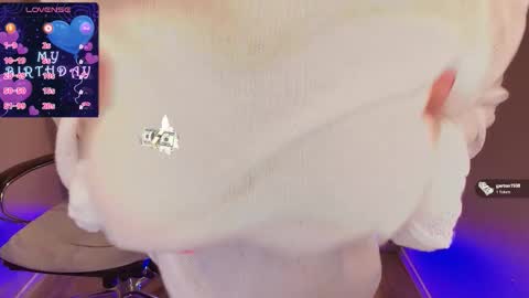 Snapshot of scarlett_mai chatting on 19, 11, 2025 Scarlett online show from 19, 11, 2025