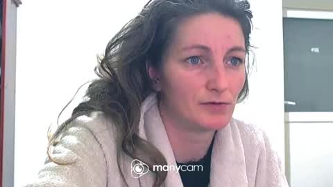scarlett_queen01 online show from 5, 3, 2025
