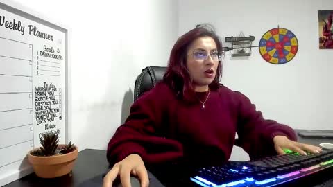 Snapshot of scarlett_sen chatting on 13, 12, 2024 Mistress Scarlett online show from 13, 12, 2024