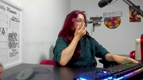 Snapshot of scarlett_sen chatting on 19, 12, 2024 Mistress Scarlett online show from 19, 12, 2024