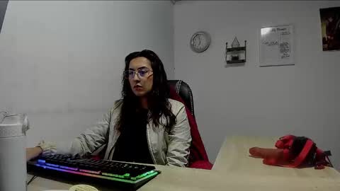 Snapshot of scarlett_sen chatting on 29, 1, 2025 Mistress Scarlett online show from 29, 1, 2025