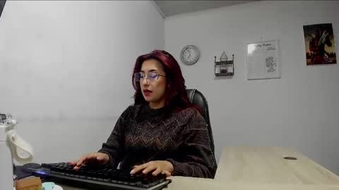 Snapshot of scarlett_sen chatting on 27, 2, 2025 Mistress Scarlett online show from 27, 2, 2025