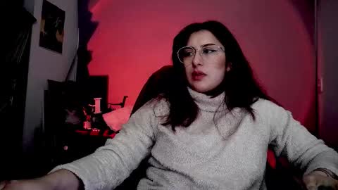 Snapshot of scarlett_sen chatting on 20, 11, 2025 Mistress Scarlett online show from 20, 11, 2025