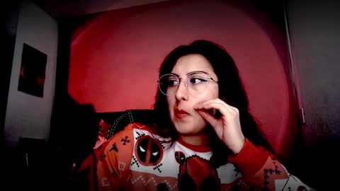 Snapshot of scarlett_sen chatting on 15, 1, 2026 Mistress Scarlett online show from 15, 1, 2026